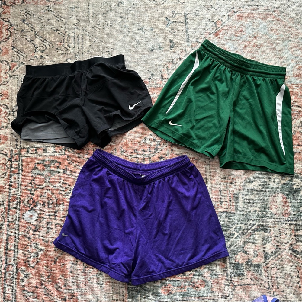 NIKE Shorts